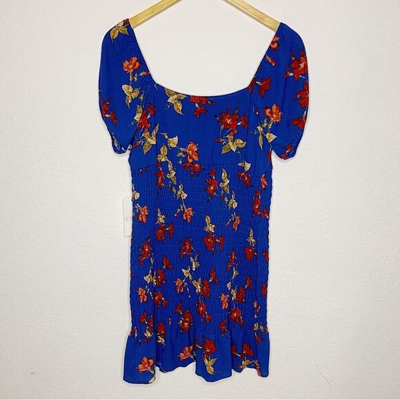 NWT Leith Smocked Square Neck Short Sleeve Mini Dress Blue Floral Size Medium - Picture 3 of 7